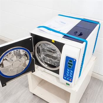 AUTOCLAVE B-YES 18L STAMPANTE OUTLET